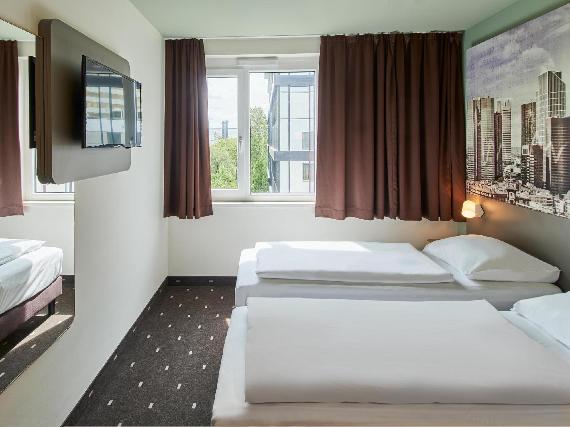 B&B Hotel Frankfurt-West Eschborn Exterior photo