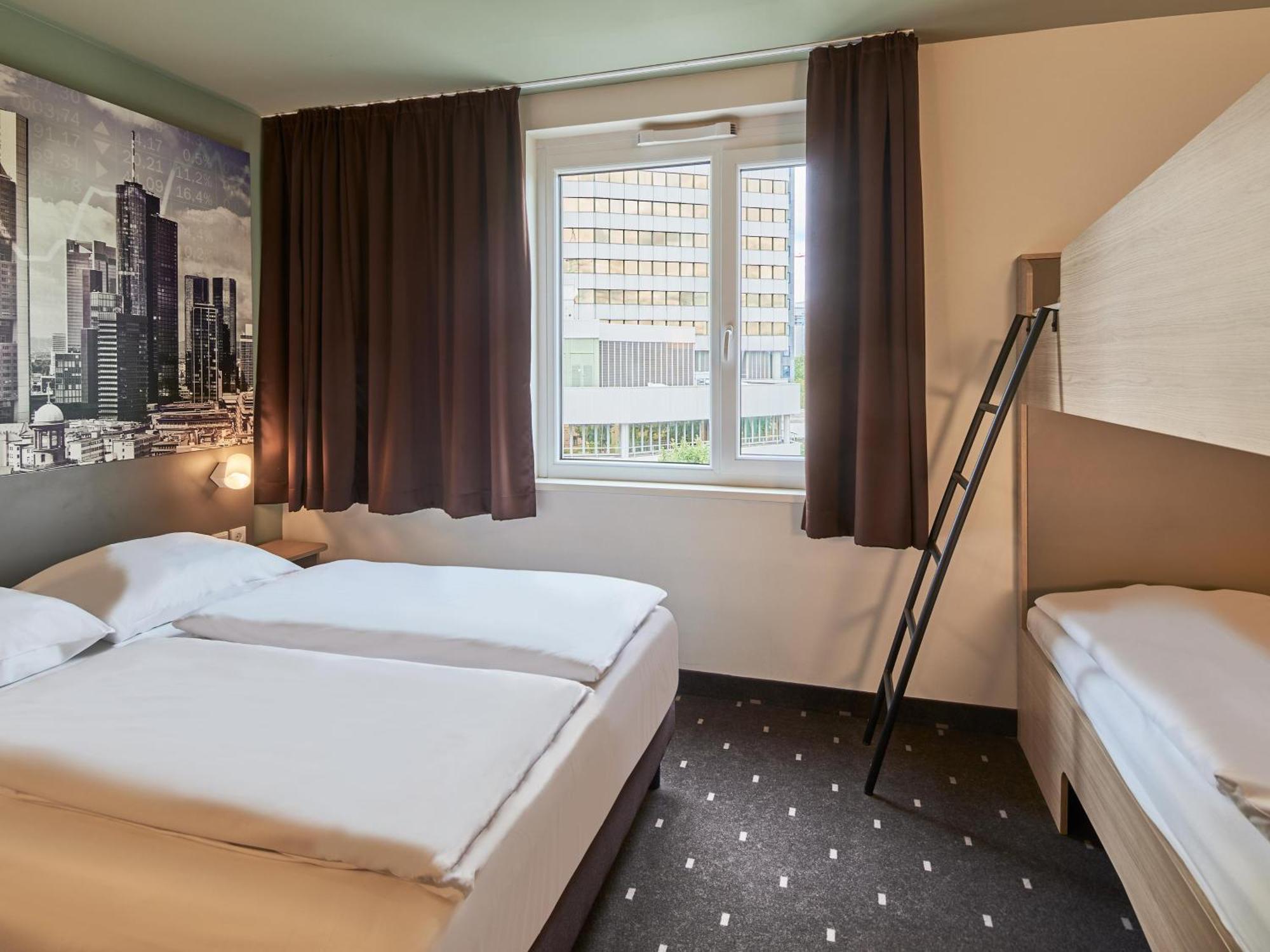 B&B Hotel Frankfurt-West Eschborn Exterior photo
