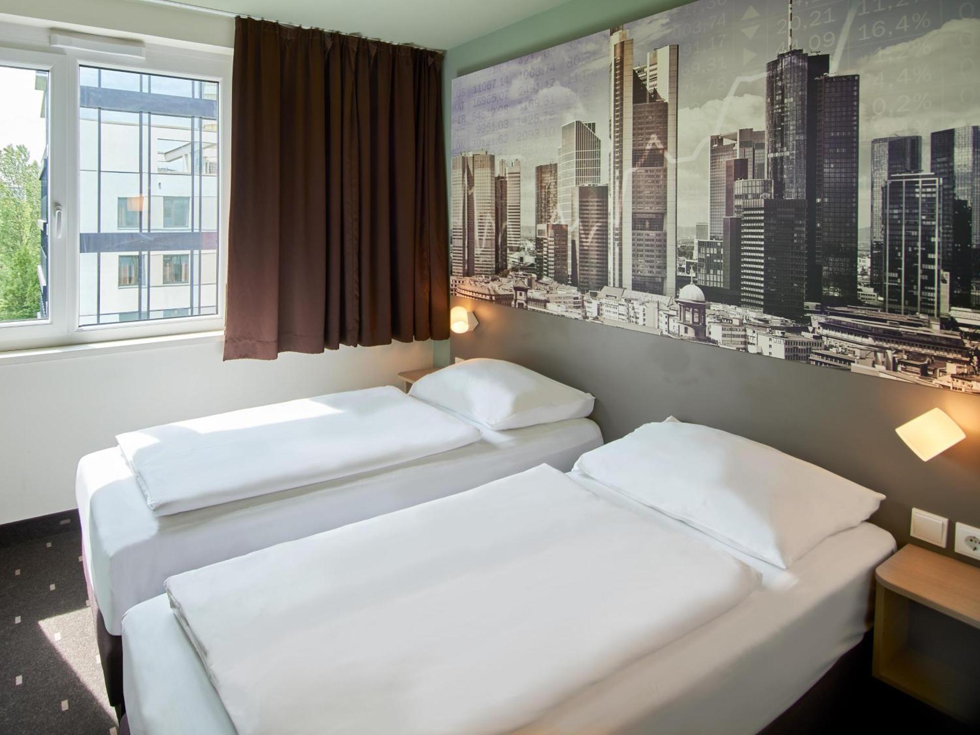B&B Hotel Frankfurt-West Eschborn Exterior photo
