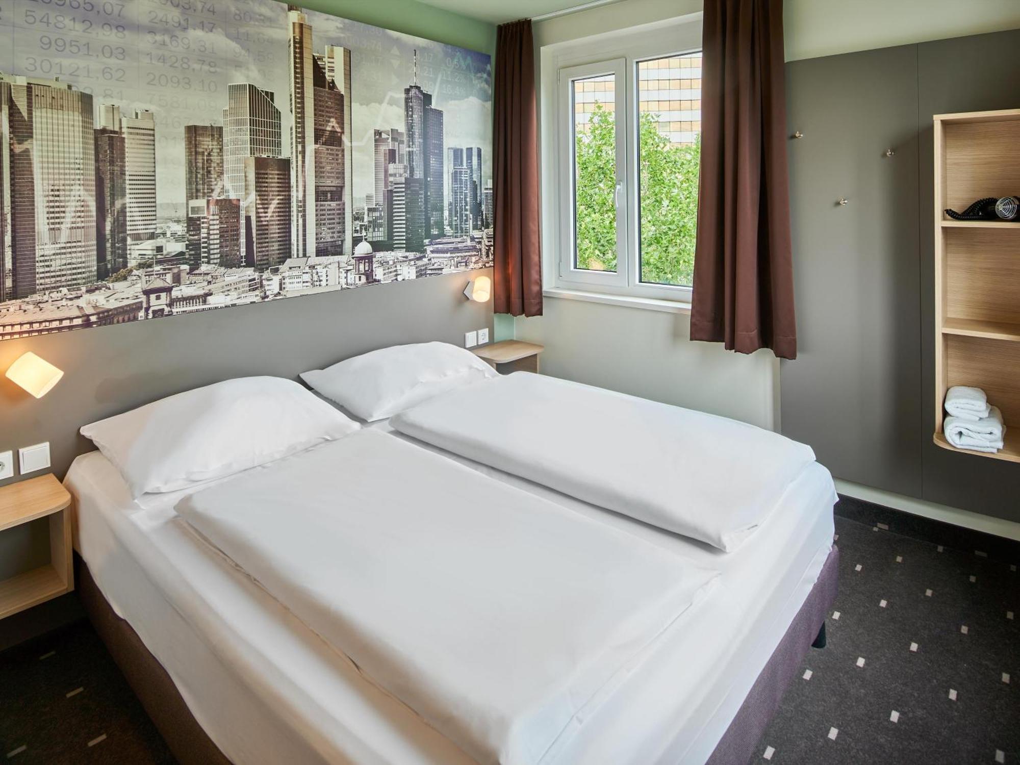 B&B Hotel Frankfurt-West Eschborn Exterior photo